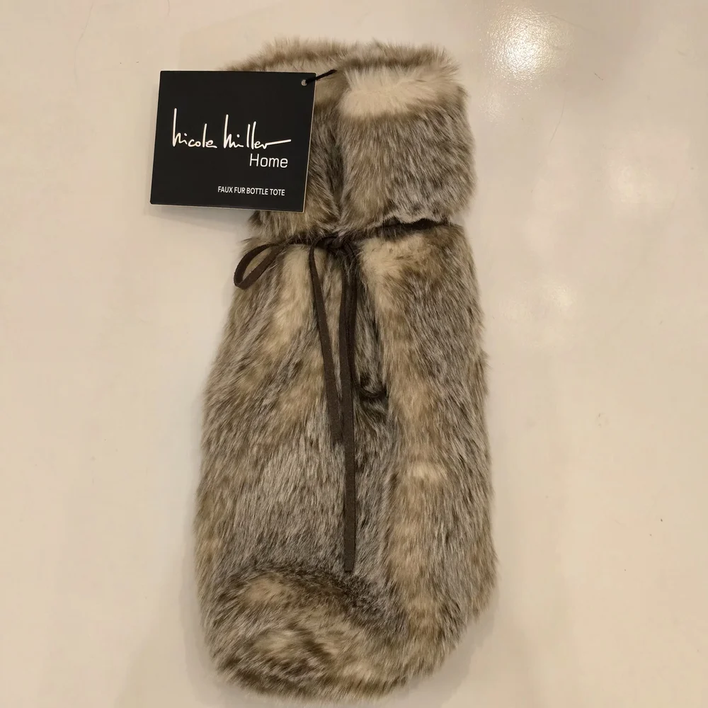 NWT Nicole Miller Brown, Taupe and Cream Faux Fur Wine Bottle Tote